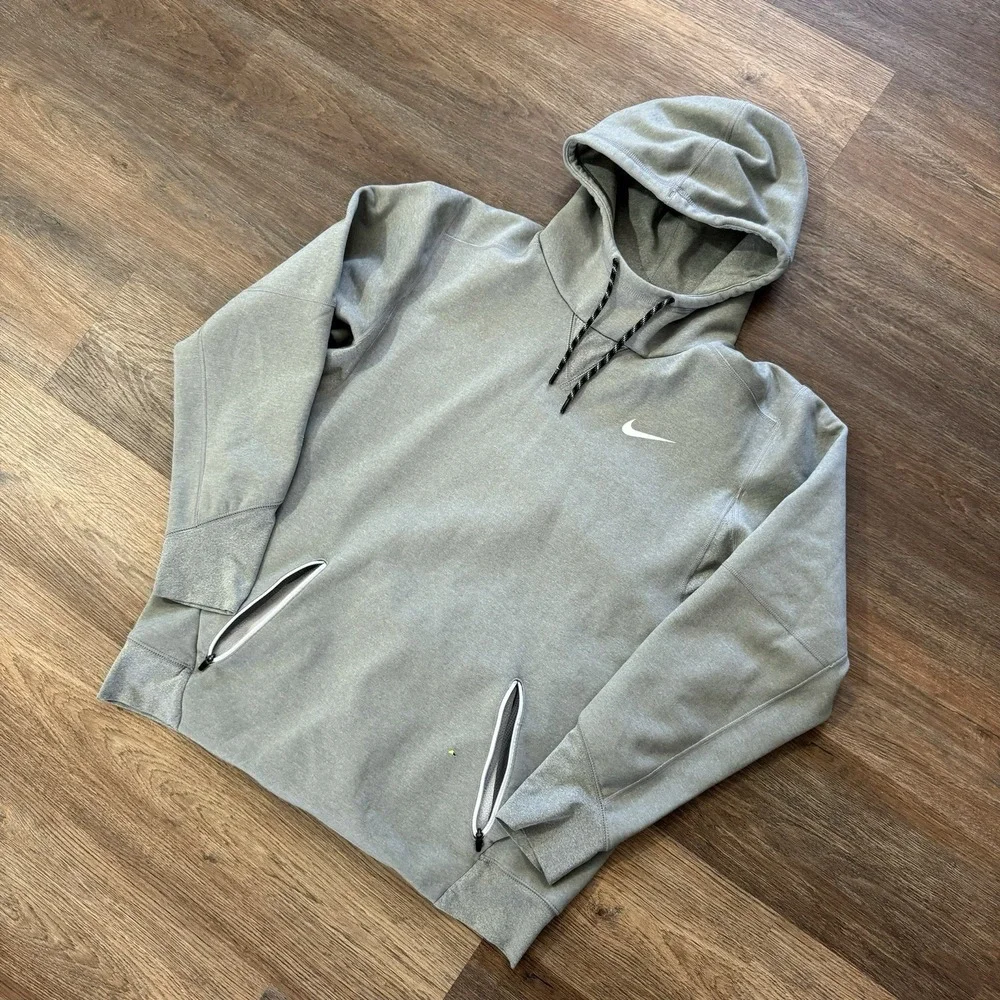 Nike Dri Fit Gray Pullover Hoodie Men's Sz L Therma Fit‎ Athlete